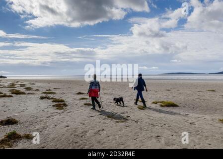 Marche sur la baie de Morecambe nea rFAr Arnside Banque D'Images