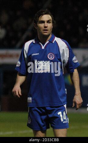 Chris Brandon de Chesterfield pendant le match Chesterfield contre Wycombe Wanderers au terrain de loisirs de Chesterfield. CETTE IMAGE NE PEUT ÊTRE UTILISÉE QUE DANS LE CONTEXTE D'UNE FONCTION ÉDITORIALE. PAS D'UTILISATION DU SITE WEB DU CLUB OFFICIEUX. Banque D'Images