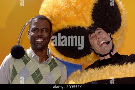 Chris Rock et Jerry Seinfeld posent pour les photographes lors d'une séance photo pour le film Bee. Date de la photo: Jeudi 17 mai 2007. Le crédit photo devrait se lire: Anthony Harvey/PA Wire Banque D'Images