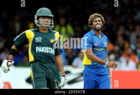 Lasith Malinga (à droite) du Sri Lanka pendant le match contre le Pakistan Banque D'Images