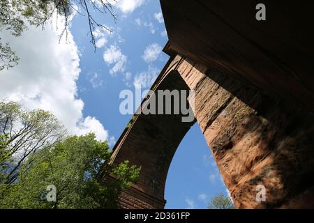 Ballochmyle, Ayrshire, 20 mai 2019 Ballochmyle gorge & Bridge le Ballochmyle Viaduc est le viaduc ferroviaire le plus élevé de Grande-Bretagne. Banque D'Images