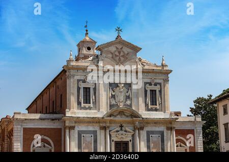 Eglise de Santo Stefano dei Cavalieri, 1565-1859 (St. Stephen des Chevaliers), dans le centre-ville de Pise, Piazza dei Cavalieri (place des Chevaliers), Italie. Banque D'Images