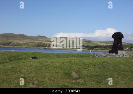 Lendalfoot, Ayrshire, Écosse ​This remarquable mémorial du navire de guerre russe Varyag se trouve sur la côte d'Ayrshire, dans le village de Lendalfoot, Banque D'Images