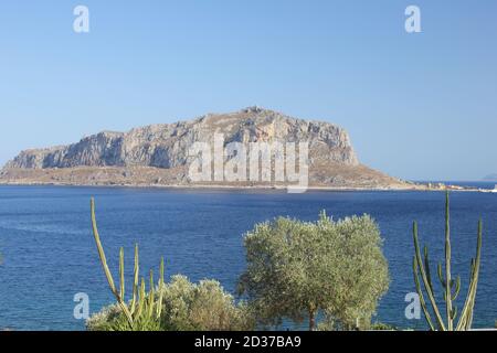 Monemvasia , village médiéval historique dans le sud du Péloponnèse , Grèce Banque D'Images