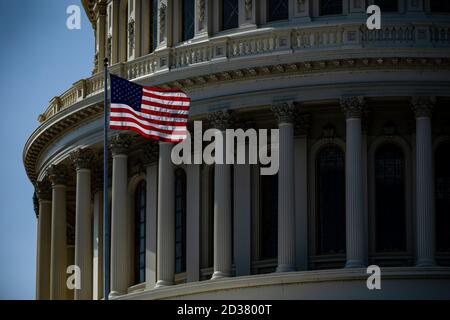 Washington, États-Unis d'Amérique. 07e octobre 2020. Le Capitole des États-Unis est vu à Washington, DC le 7 octobre 2020.Credit: Samuel Corum/CNP | usage dans le monde crédit: dpa/Alay Live News Banque D'Images