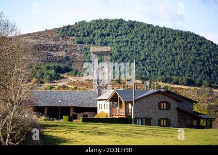 Église Santa eugenia, Cerdanya. Banque D'Images