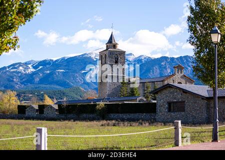 Église de Tallo, Cerdanya. Banque D'Images