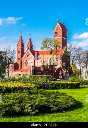 Église des Saints Simon et Helena (Église rouge), Minsk, Bélarus Banque D'Images