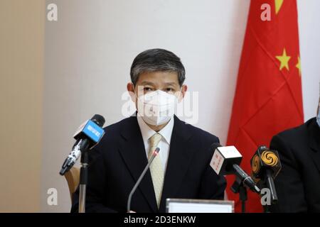 (201008) -- LE CAIRE, le 8 octobre 2020 (Xinhua) -- l'ambassadeur de Chine en Égypte, Liao Liqiang, prend la parole lors d'un séminaire organisé par le Conseil suprême de la culture de l'Égypte pour célébrer l'échange culturel entre l'Égypte et la Chine au Caire, en Égypte, le 7 octobre 2020. (Xinhua/Ahmed Gomaa) Banque D'Images