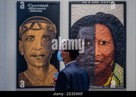 Londres, Royaume-Uni. 08 octobre 2020. Dieu tout-puissant (Kwame Akoto, président Barrack Obama (c 2009) - UN aperçu de la huitième édition de Londres de 1-54 Contemporary African Art Fair, la plus grande foire internationale d'art consacrée à l'art contemporain d'Afrique et de sa diaspora à Somerset House, avant l'ouverture publique le 10 octobre. Crédit : Guy Bell/Alay Live News Banque D'Images