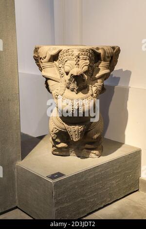 Une sculpture de Garuda au Musée de Sculpture de Cham, Danang, Vietnam, Asie Banque D'Images