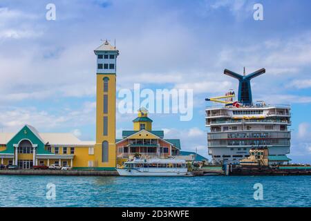 Caraïbes, Bahamas, Providence Island, Nassau, terminal des ferries Banque D'Images