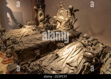 Sarkophage in der Kapuzinergruft in Wien, Österreich, Europa | sarcophagi à la crypte impériale ou à la crypte des Capuchins à Vienne, Autriche, Europe Banque D'Images