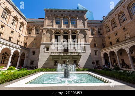 Courtyard, McKim Building, Copley Square, , Boston public Library, Boston, Massachusetts, États-Unis Banque D'Images