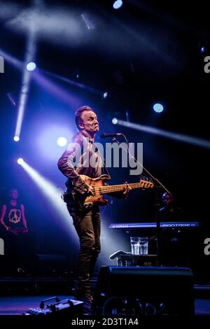 Skanderborg, Danemark. 05e, août 2016. Le musicien, chanteur et compositeur anglais Sting interprète un concert en direct pendant le festival de musique danois SmukFest 2016 à Skanderborg. (Crédit photo: Gonzales photo - Lasse Lagoni). Banque D'Images