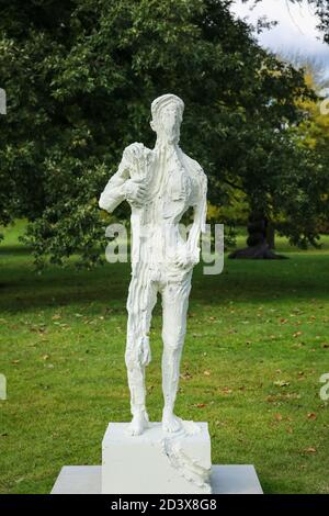 Londres, Royaume-Uni. 07 octobre 2020. Exposition Frise Sculpture 2020 au Regent's Park. David Altmejd 'Untitled 1 (Bronze Bodybuilders)'. Crédit: Waldemar Sikora Banque D'Images