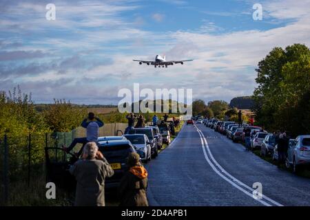 British Airways a retiré toute sa flotte de 747. Le jumbo sera démonté pour pièces de rechange à l'aéroport Cotswold de Gloucestershire. Banque D'Images