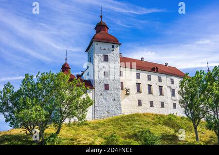 Vue sur le château baroque de Läckö, sur Kållandsö, dans le lac Vänern, à Västergötland, en Suède. Banque D'Images