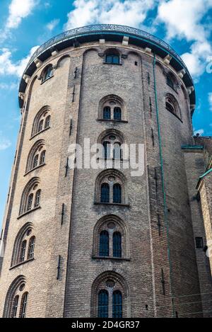 La tour ronde (Rundetårn), anciennement Stellaburgis Hafniens, est une tour située dans le centre de Copenhague, au Danemark Banque D'Images