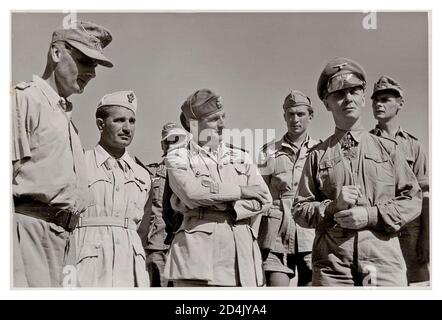 WW2 ROMMEL AFRIKACORPS LE GÉNÉRAL Johannes Erwin Eugen Rommel (15 novembre 1891 – 14 octobre 1944) était un théoricien général et militaire allemand nazi. Populairement connu sous le nom de Desert Fox, le général Rommel était un commandant respecté de l'Afrikakorps-1941 - Generalleutnant Erwin Rommel (Kommandierender General Deutsche Afrikakorps) à Tripoli (Libye) quand il est venu en Afrique du Nord 1941. Deuxième Guerre mondiale Banque D'Images