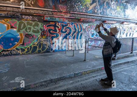 Graffitis le long de Leake Street le 14 septembre 2020 sur la rive sud au Royaume-Uni. Photo de Sam Mellish Banque D'Images