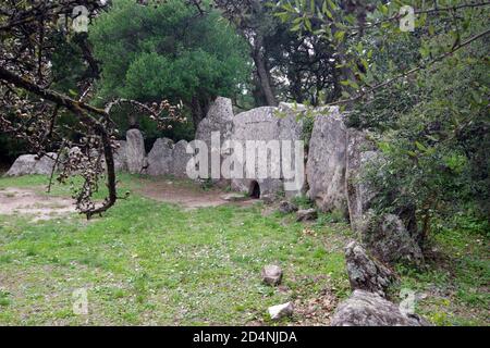 La tombe des géants de Pascaredda à Calangianus, Sardaigne, Italie Banque D'Images