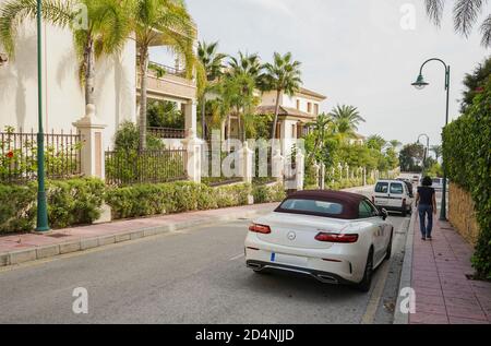 Propriétés de plage de luxe Los Monteros Playa, près de Marbella. Costa del sol, Espagne. Banque D'Images