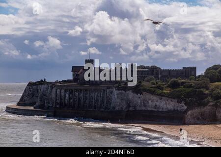 Château de Kingsgate à Kingsgate Bay entre Margate et Broadescaliers in Kent Banque D'Images