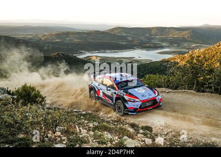 7 LOUBET Pierre-Louis (FRA), Vincent LANDAIS (FRA), HYUNDAI 2C, HYUNDAI i20 coupé. WRC RC1 WRC, action lors du Rally Italia SARD 2020 Banque D'Images