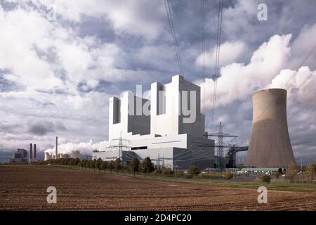 La centrale au lignite Neurath, à Grevenbroich, exploitée par RWE Power AG, Rhénanie-du-Nord-Westphalie, Allemagne. das Braunkohlekraftwerk Neurath b Banque D'Images