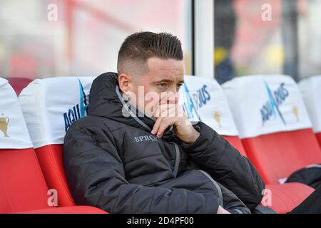 Waregem, Belgique. 10 octobre 2020. Angelo Gaytant, entraîneur en chef d'Essevee, photographié lors d'un match de football féminin entre Zulte Waregem et les KAA Gent Ladies, le quatrième jour de match de la saison 2020 - 2021 de la Super League belge Scooore Womens, samedi 10 octobre 2020 à Waregem, Belgique . PHOTO SPORTPIX.BE | SPP | DAVID CATRY David Catry | Sportpix.be | SPP Credit: SPP Sport Press photo. /Alamy Live News Banque D'Images