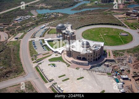 Une vue aérienne de la mosquée et des monuments de faisal à Islamabad, la capitale du Pakistan Banque D'Images