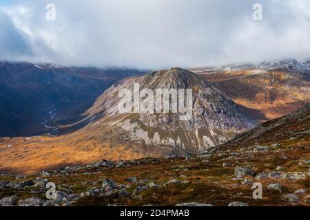 Le Devil's point vu de la montagne de Carn O Mhaim à Glen Lui près de Braemar, Aberdeenshire, Écosse, Royaume-Uni Banque D'Images