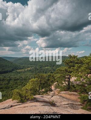 Vue depuis Popoloopen Torne, près de fort Montgomery, dans la vallée de l'Hudson, New York Banque D'Images