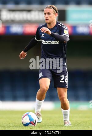 Kyle Taylor de Southend a Uni pendant le match Sky Bet League 2 entre Southend United et Exeter City à Roots Hall, Southend, le samedi 10 octobre 2020. (Credit: Jacques Feeney | MI News) Credit: MI News & Sport /Alay Live News Banque D'Images