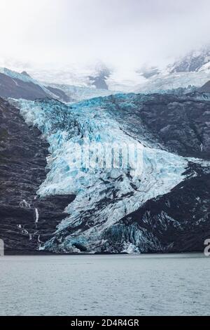 Vue panoramique Glaciers de l'Alaska sur le sommet de la montagnes Banque D'Images