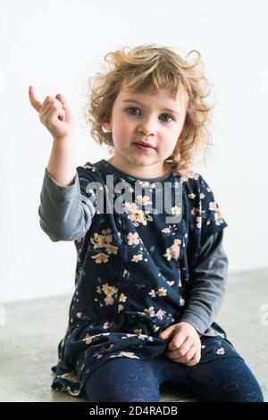 fille de 3 ans . Banque D'Images
