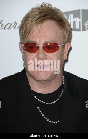 Sir Elton John participe à la 17e édition annuelle de la Elton John AIDS Foundation Oscar Party au Pacific Design Centre le 22 février 2009 à West Holl Banque D'Images