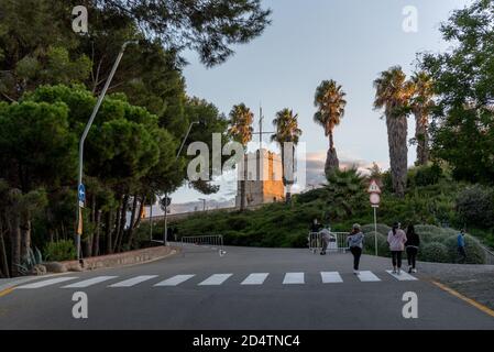 Barcelone , Espagne : 26 septembre 2020 : le château de Montjuic est une ancienne forteresse militaire, avec des racines datant de 1640, construite au sommet de la colline de Montjuïc Banque D'Images