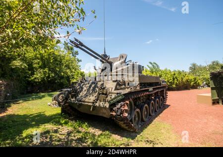 Charleston, Caroline du Sud, États-Unis, Novemner 2019. Reconstitution d'une unité MASH de l'époque de la guerre du Vietnam exposée à Patriot's point. Banque D'Images