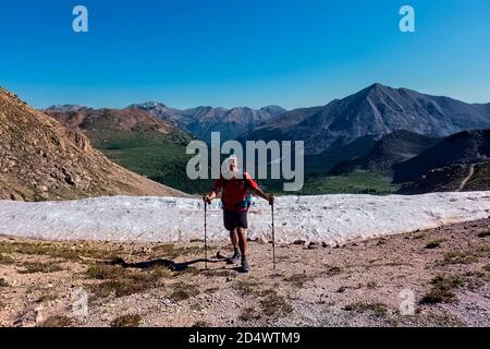 Au-dessus du col du lac Ann, Collegiate West sur le sentier 485 Mile Colorado Trail, Colorado Banque D'Images