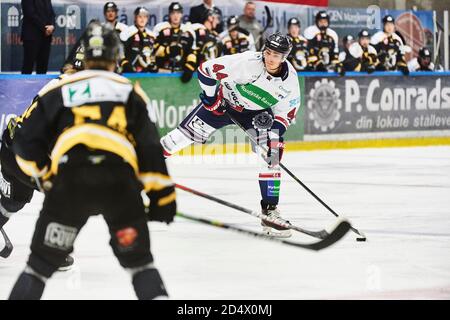 Frederikshavn, Danemark. 11 octobre 2020. Kristians Rubins (44) de Frederikshavn White Hawks vu dans le match de hockey sur glace de Metalligaen entre Frederikshavn White Hawks et Herlev Eagles à Nordjyske Bank Arena à Frederikshavn. (Crédit photo : Gonzales photo/Alamy Live News Banque D'Images