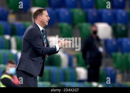 Ian Baraclough, directeur de l'Irlande du Nord, lors du match de la Ligue des Nations de l'UEFA 1 au Windsor Park, à Belfast. Banque D'Images