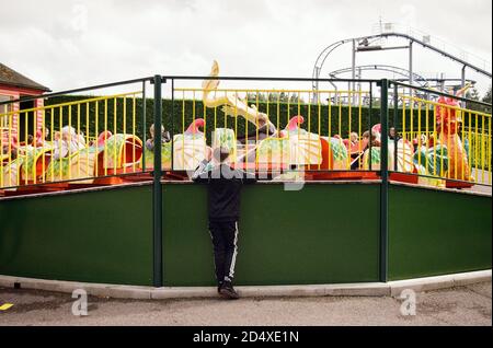 Promenade en dragon au parc Paulton, Southampton, Angleterre, Royaume-Uni. Banque D'Images