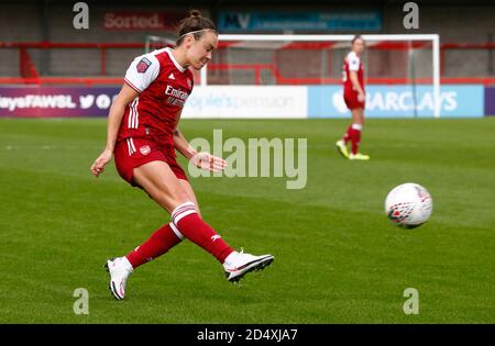 Crawley, Royaume-Uni. 1er octobre 2020. Caitlin Foord d'Arsenal pendant le match de Barclays FA Women Super League entre Brighton et Hove Albion Women et Arsenal au People's Pension Stadium le 11 octobre 2020 à Crawley, Angleterre crédit: Action Foto Sport/Alay Live News Banque D'Images