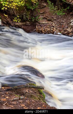 Hurricane River, Pictured Rocks NLS, Michigan, États-Unis, par James D Coppinger/Dembinsky photo Assoc Banque D'Images