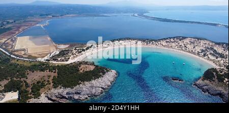 Vue panoramique aérienne de la lagune de Voidokilia près de Pylos, Grèce Banque D'Images