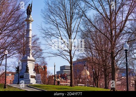 Soldats et marins Monument au-dessus de Boston Common Park avec Sacred Cod, Massachusetts, États-Unis Banque D'Images