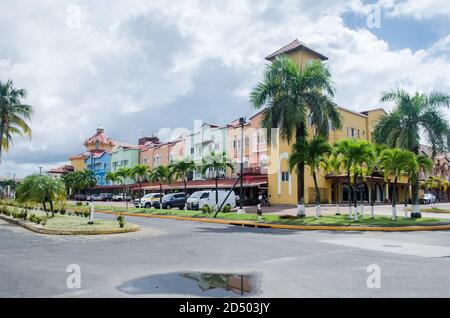 Plaza Colon 2000 installations situées à côté de Port Colon 2000 Dans la ville des Caraïbes de Colon Banque D'Images