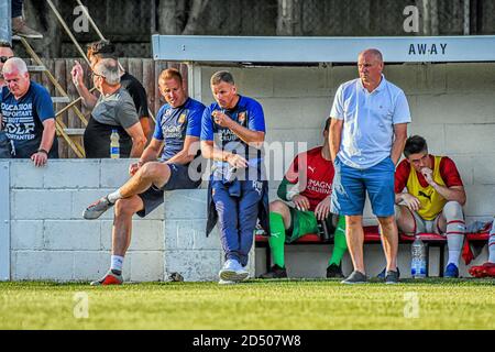 Richie Wellens sur la ligne latérale à Swindon Supermarine friendly Swindon Wiltshire 6/07/2019 Banque D'Images